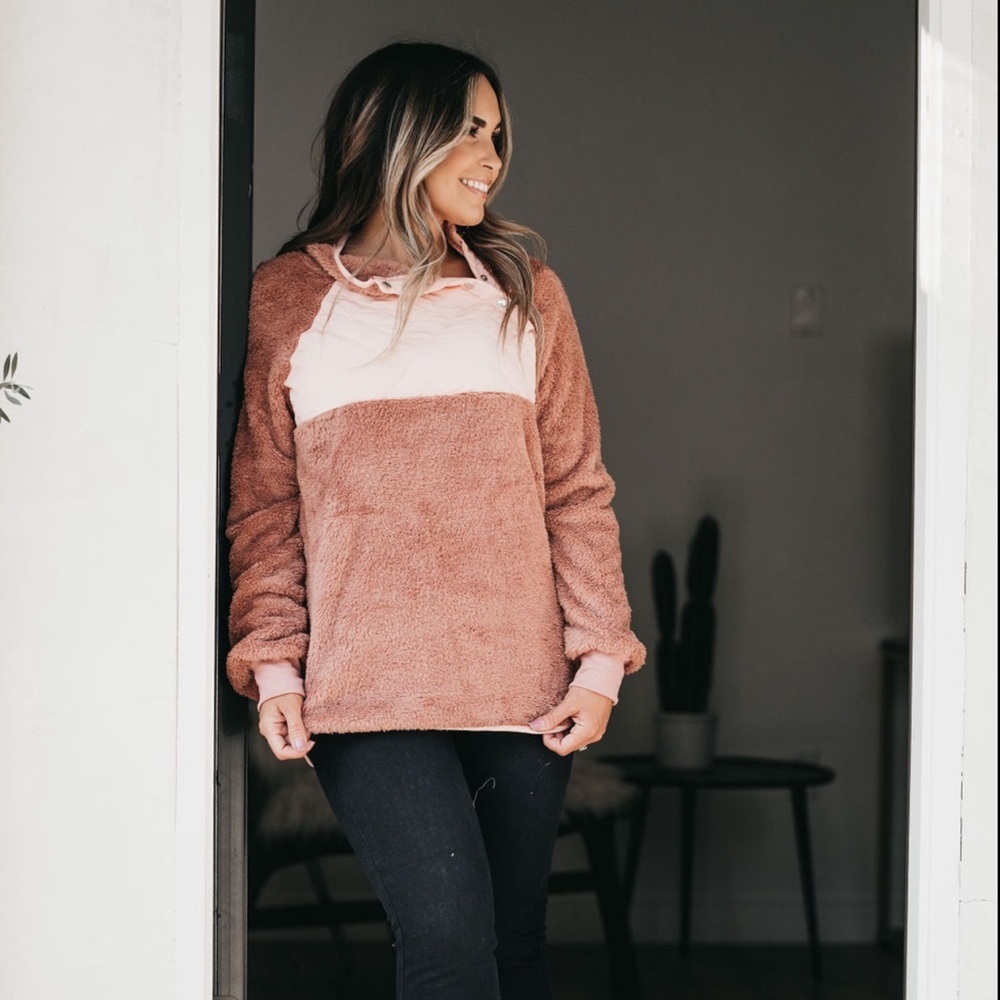 NWT Dusty mauve pullover sweater Sherpa